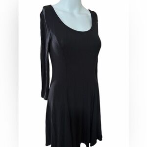 Forever 21 Elegant Black Women's Dress Size Medium